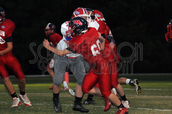 9-29 WA vs. HA JH 015.JPG - SCRIVENER D300